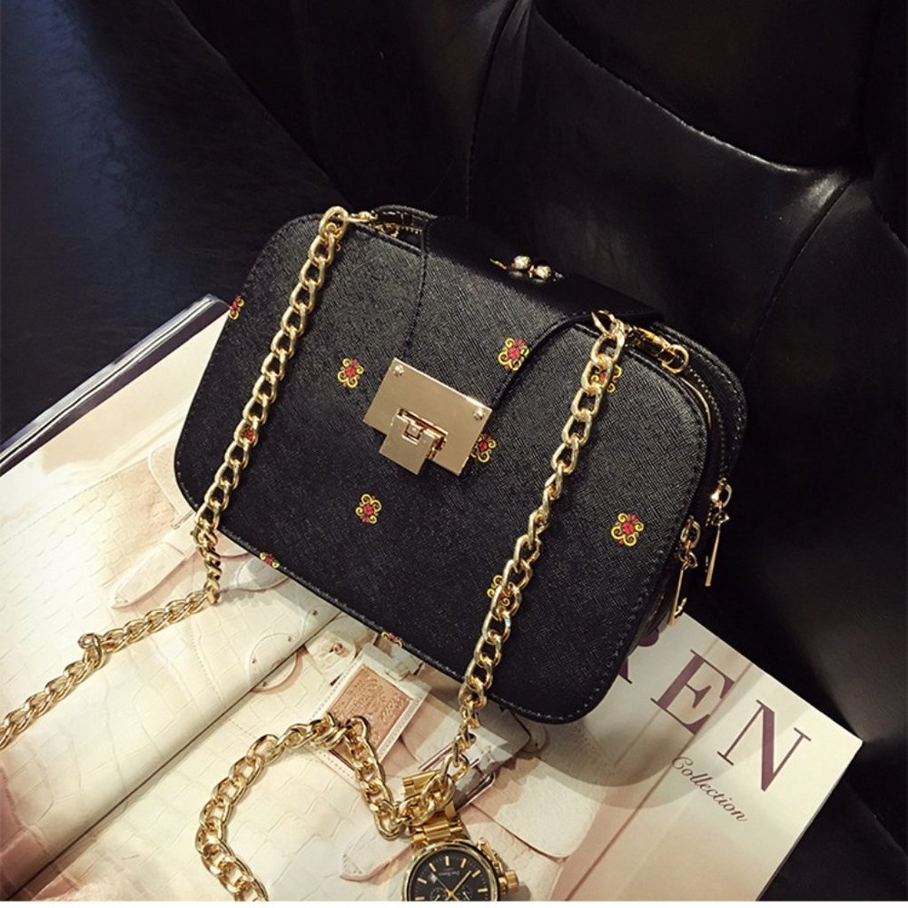 Designer Handbag | Mobile Packet Clutch Bag